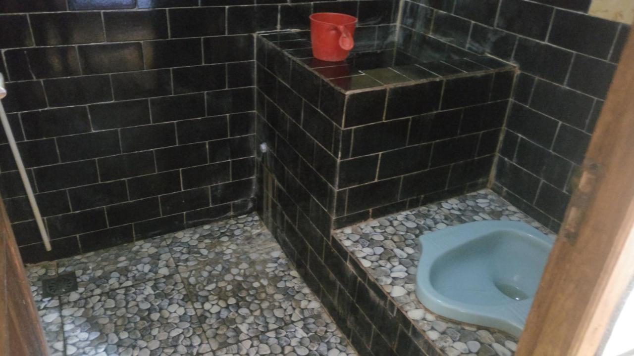 Hotel Kampoeng Drini Brono Extérieur photo